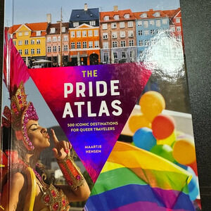 Hardcover - The Pride Atlas‎ by Maartje Hensen.